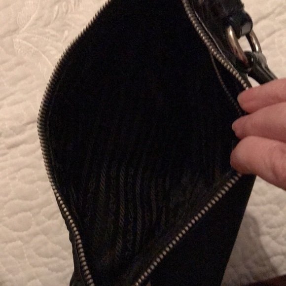 PRADA Purse in Black fabric - corners & handle leather . Leather binding - Picture 5 of 12
